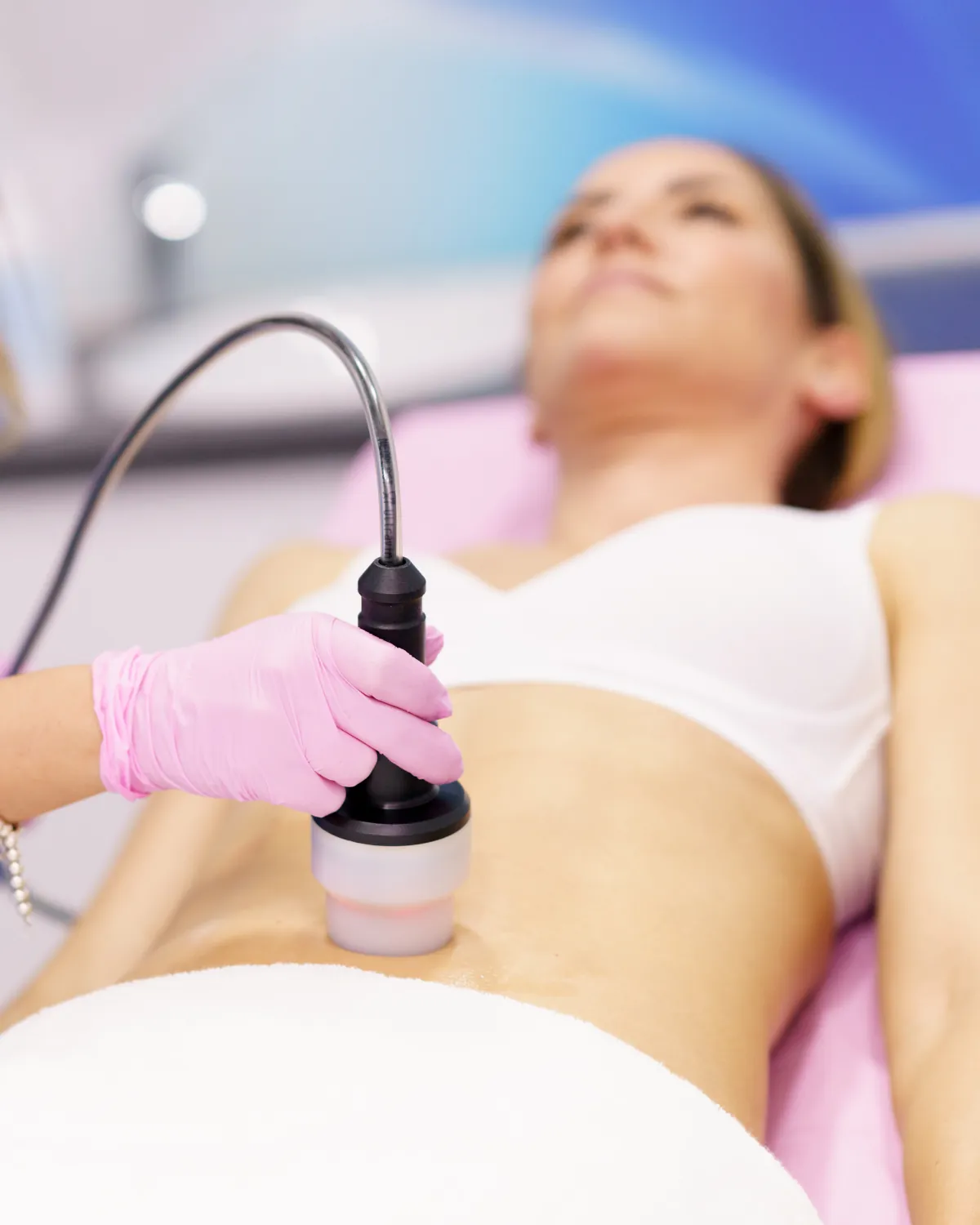 Sessão de radiofrequência corporal na BodyBe