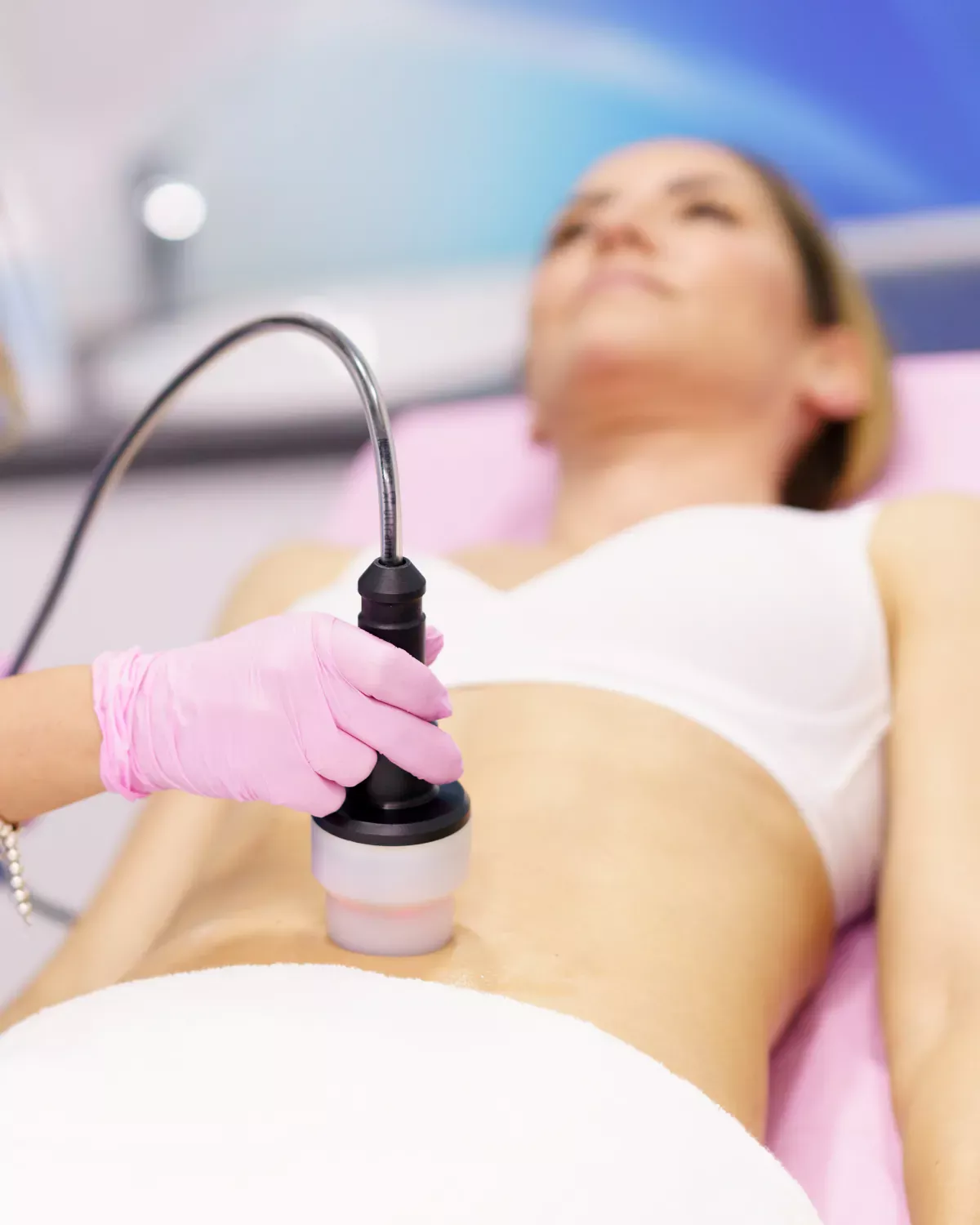 Sessão de radiofrequência corporal na BodyBe